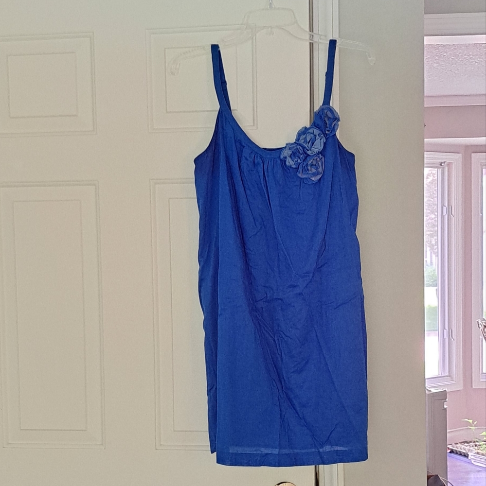 Old Navy blue flower sundress. Size M.
